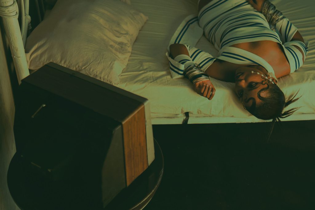 Winny Explores The Intricacies Of Love and Relationships in Masterful EP “Commercial Break”